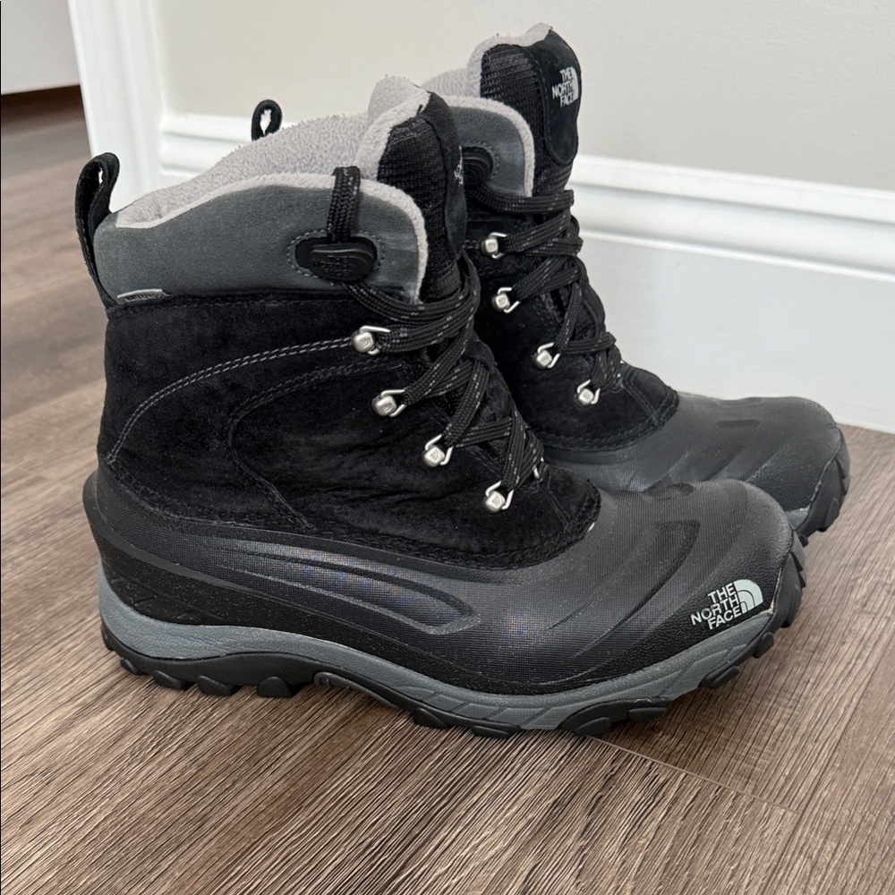 The North Face Men's Black and Gray Winter Boots